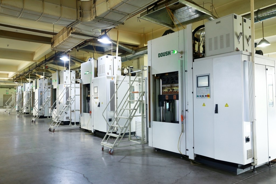Jiangsu Kunyuan Rubber & Plastic Technology Co.,Ltd lini produksi pabrikan