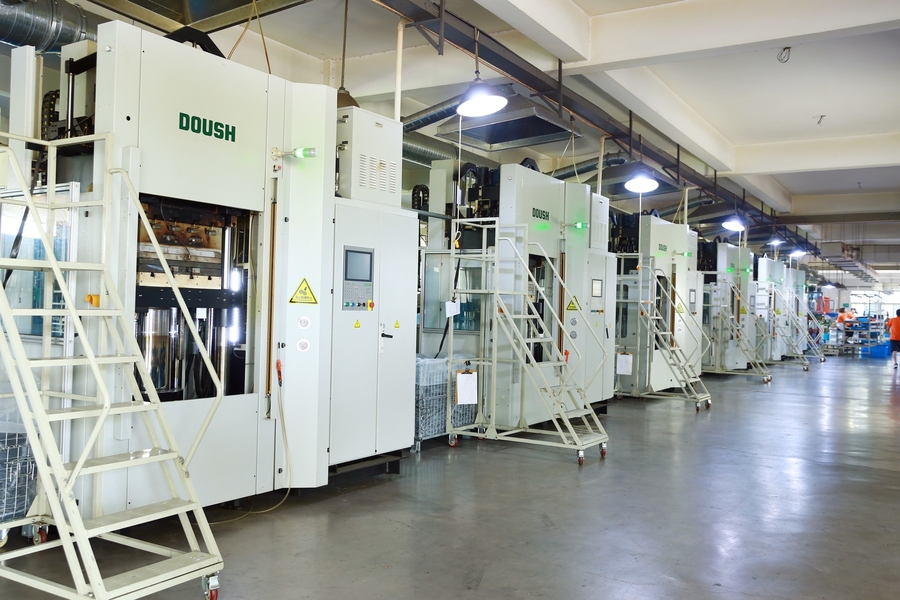 Jiangsu Kunyuan Rubber & Plastic Technology Co.,Ltd lini produksi pabrikan